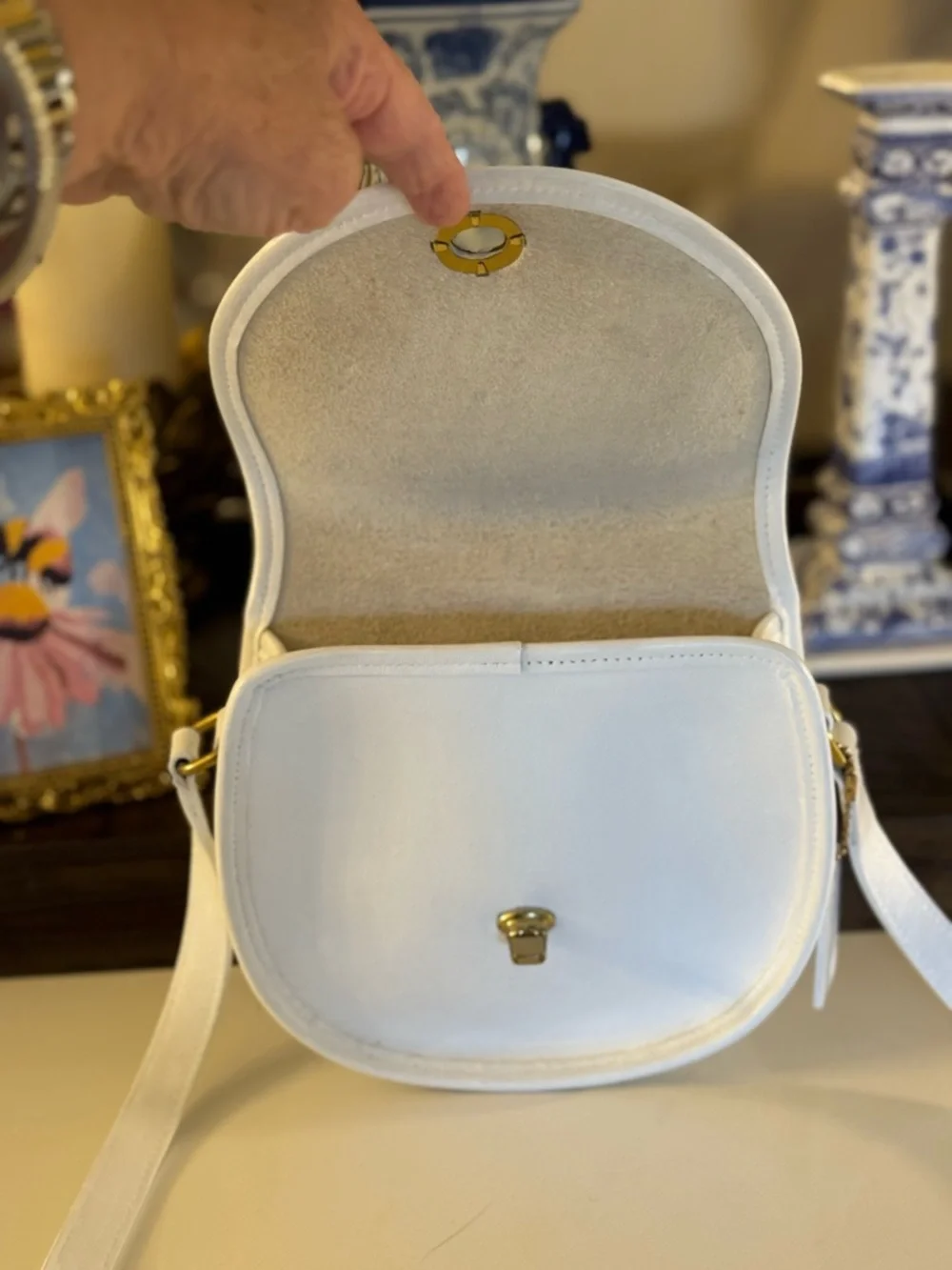 🤍 VINTAGE COACH WHITE LEATHER WATSON TURNLOCK CROSSBODY BAG #9981! - Picture 5 of 12